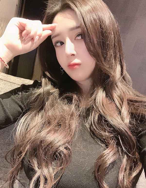 伦敦伴游模特预约