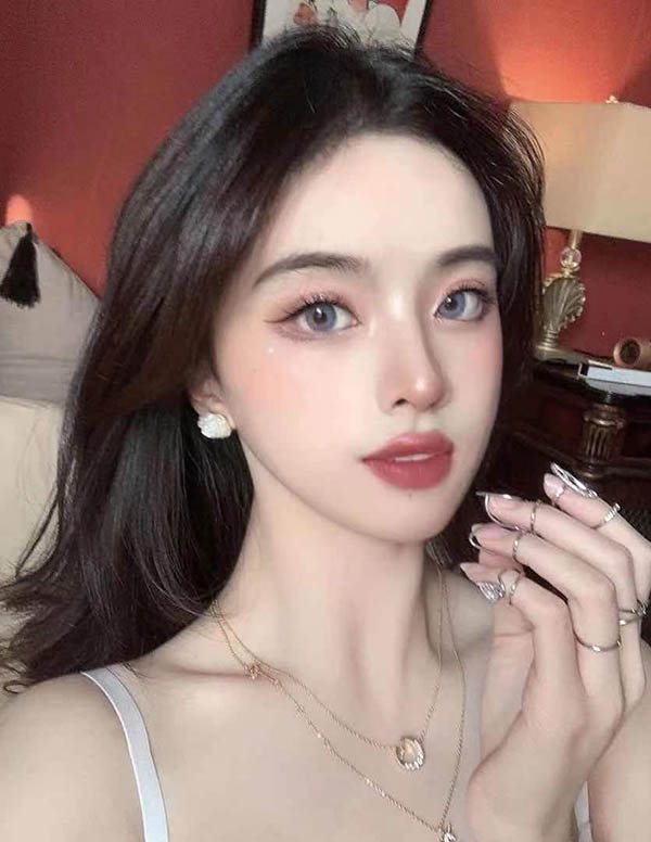 波士顿外围留学生